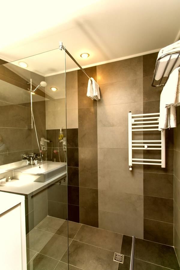 Отель Hotel Trianon Бухарест-22