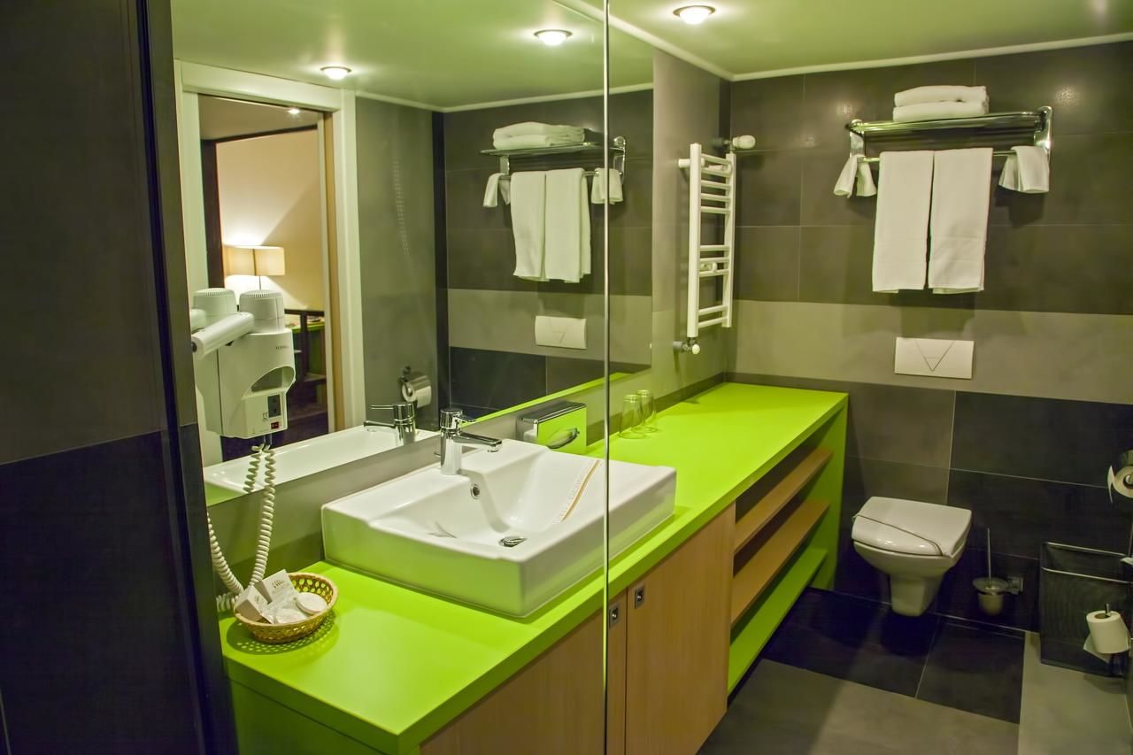 Отель Hotel Trianon Бухарест